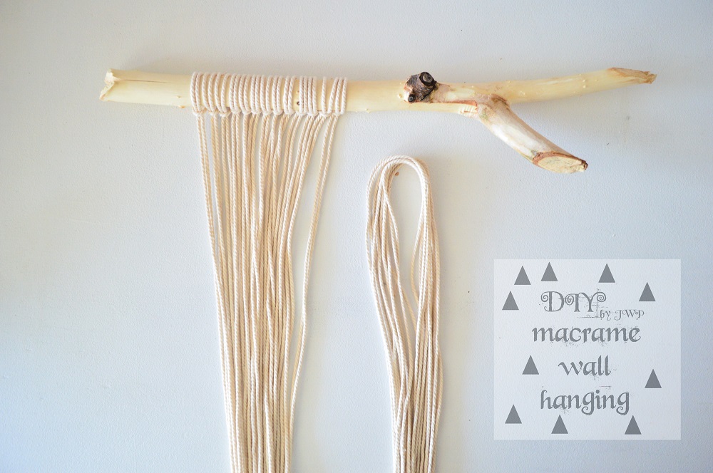 3 Macrame wall hanging - www.findawaybyjwp.blogspot.gr CSC_0962